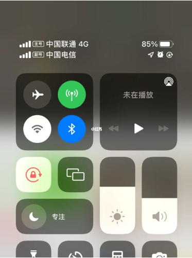 安源苹果手机维修分享iPhone双卡信号解决办法 