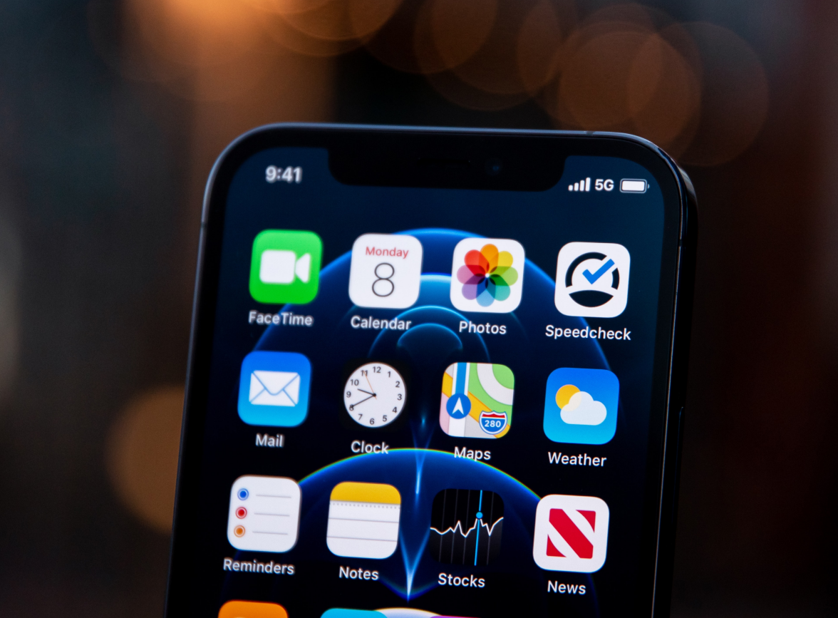 安源苹果手机维修分享为什么 iPhone 12 在冬季会自动关机 
